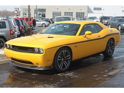 2012 dodge challenger srt8 yellow jacket - moonroof - navigation - remote start