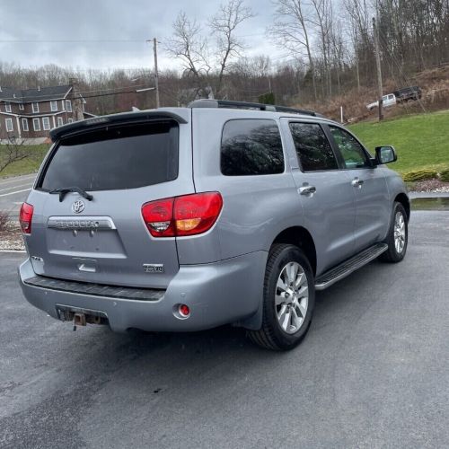 2010 toyota sequoia limited 4x4 4dr suv (5.7l v8)