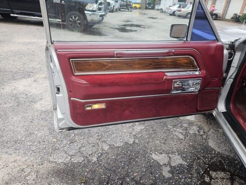 1983 lincoln continental