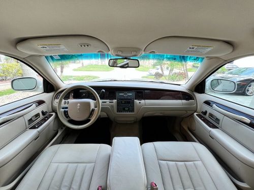 2007 Lincoln Town Car SIGNATURE EDITION - ONLY 46K LOW MILES- BEST DEAL ON EBAY!, US $16,999.00, image 3