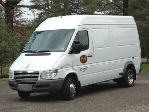 Sprinter 3500 140" wb, dual rear wheels, 2.7l merc diesel, high roof