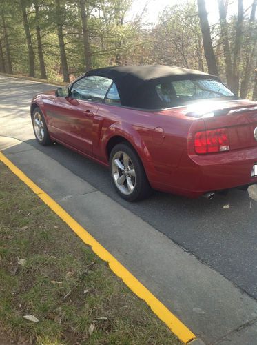 2008 ford mustang gt convertible 2-door 4.6l