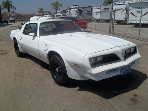 1978 pontiac firebird trans am coupe 2-door 6.6l