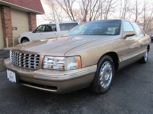 1998 cadillac deville deville automatic 4-door sedan