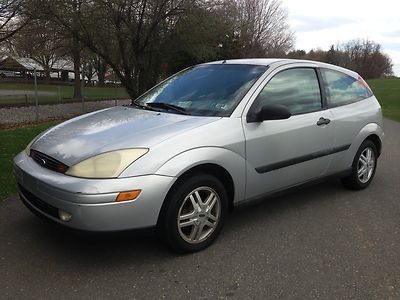 2000 00 focus zx3 manual runs great  cd a/c non smoker no reserve