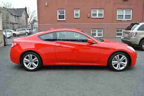 2011 HYUNDAI Genesis Coupe 2dr 2.0T Auto, image 4