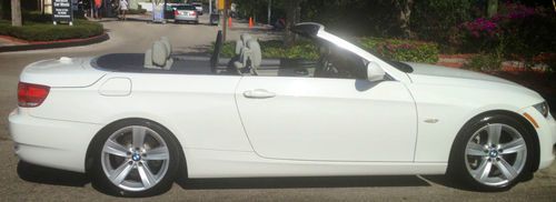 Certified! bmw 335i convertible - white - 26,800 miles - mint - warranty