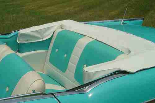 1957 chevrolet Belair Convertible, image 8