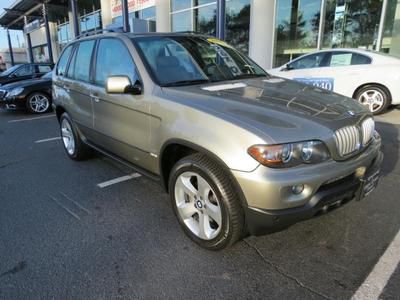 05 bmw x5 4.4 v8 awd panorama moonroof/leather seats/genuine wood trim/alloys