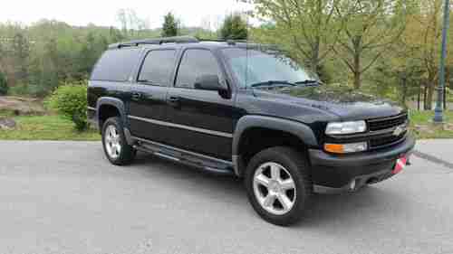 2003 Chevy Suburban Z71 4x4, image 4