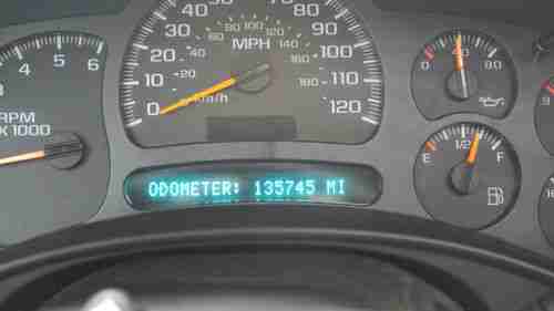 2003 Chevy Suburban Z71 4x4, image 8