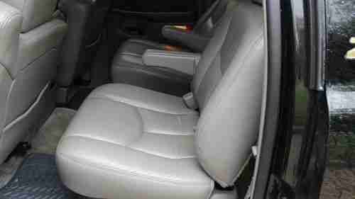 2003 Chevy Suburban Z71 4x4, image 19