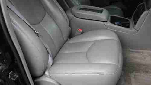 2003 Chevy Suburban Z71 4x4, image 21