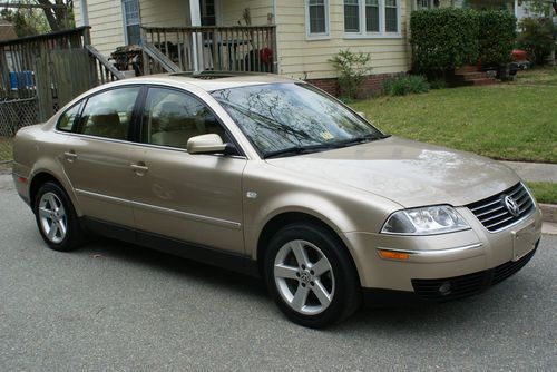 2004 volkswagen passat glx 4 motion sedan 4-door 2.8l excellent condition!!