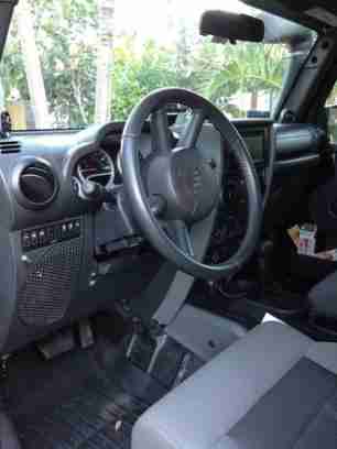 Used 2010 Jeep Wrangler 4x4, image 11