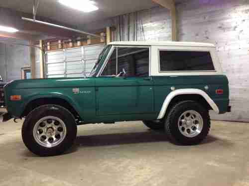 1976 Ford Bronco Sport Beautiful Daily Driver A/C PS PD Cold as Ice, image 5