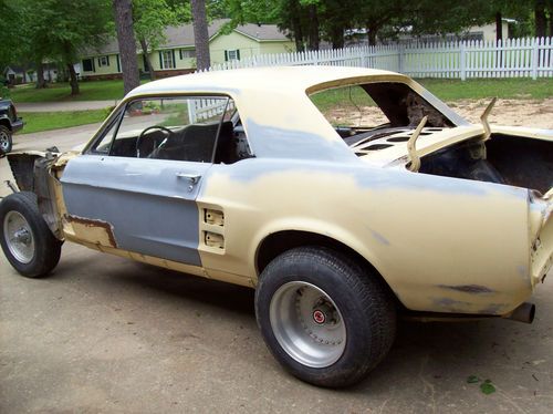 1967 ford mustang