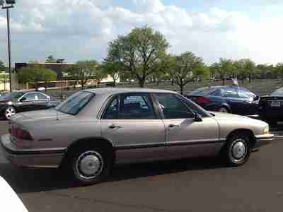 1993 78086 MILES LOW MILES SEDAN 4DR CUSTOM 3.8L V6 AUTO BEIGE TAN GOLD CLOTH, image 8