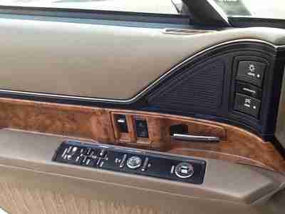 1993 78086 MILES LOW MILES SEDAN 4DR CUSTOM 3.8L V6 AUTO BEIGE TAN GOLD CLOTH, image 16