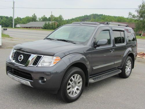 2010 nissan pathfinder le sport utility 4-door 4.0l