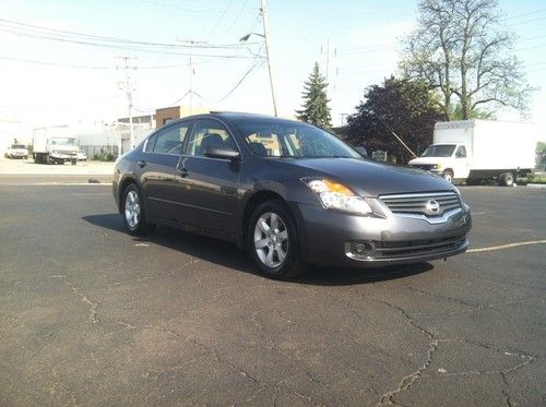 2008 nissan altima fully loaded heated leather sun roof  08 09 10