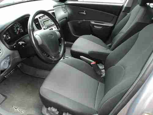2006 Kia Rio5 SX Hatchback 4-Door 1.6L, image 8