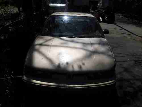 1993 Oldsmobile Cutlass Supreme S 4 Door Gold, US $500.00, image 4
