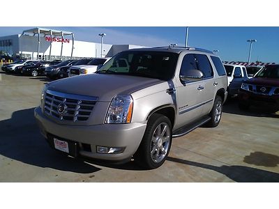 2007 cadillac escalade awd 4x4 loaded!