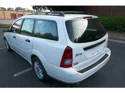 FORD FOCUS SE WAGON SOUTHERN OWNED GAS SAVER EPA EST 33 HWY MPG NO RESERVE ONLY, image 7