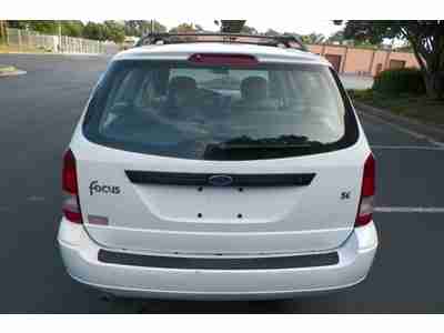 FORD FOCUS SE WAGON SOUTHERN OWNED GAS SAVER EPA EST 33 HWY MPG NO RESERVE ONLY, image 8