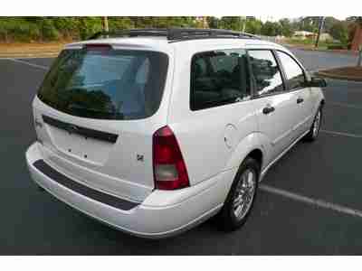 FORD FOCUS SE WAGON SOUTHERN OWNED GAS SAVER EPA EST 33 HWY MPG NO RESERVE ONLY, image 9