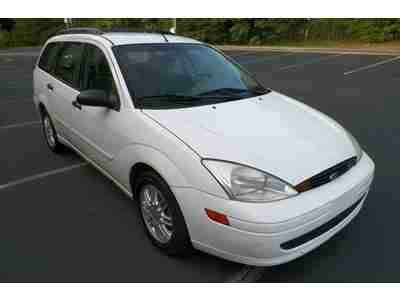 FORD FOCUS SE WAGON SOUTHERN OWNED GAS SAVER EPA EST 33 HWY MPG NO RESERVE ONLY, image 13
