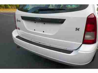 FORD FOCUS SE WAGON SOUTHERN OWNED GAS SAVER EPA EST 33 HWY MPG NO RESERVE ONLY, image 17