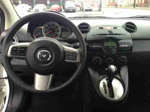 2012 Mazda 2 Touring Hatchback 4-Door 1.5L, US $11,995.00, image 5