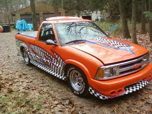 Custom orange 1994 s-10 show truck near mint!!