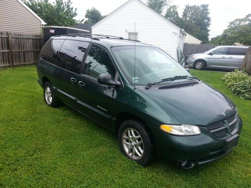 Dodge caravan sport - no reserve - cheap