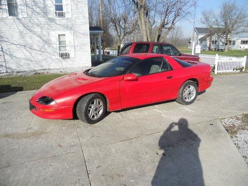 1997 chevrolet camaro base coupe 2-door 3.8l