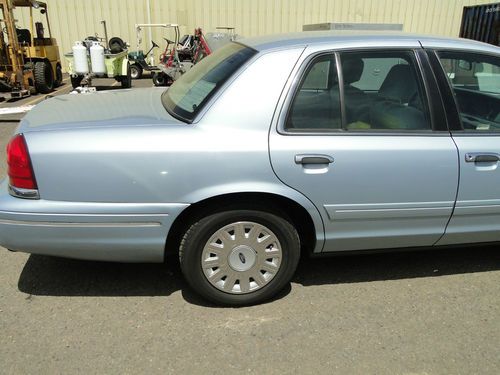 2003 Ford Crown Victoria Police Interceptor, image 6