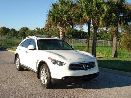 2010 infiniti fx35 w/nav