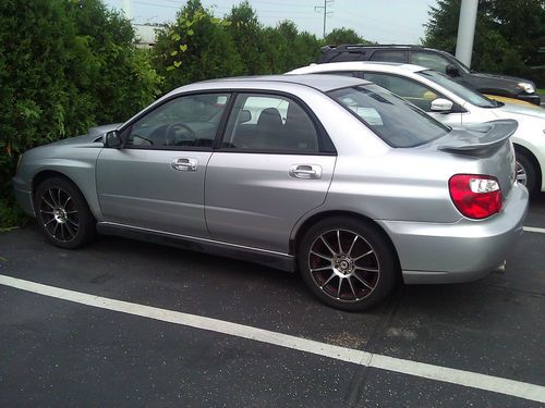 2004 subaru impreza wrx sedan 4-door 2.0l