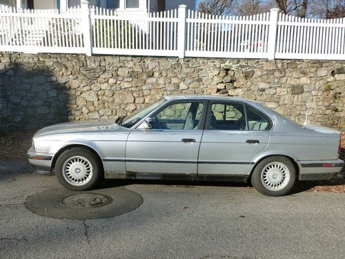1990 bmw 525i   runs fantastic