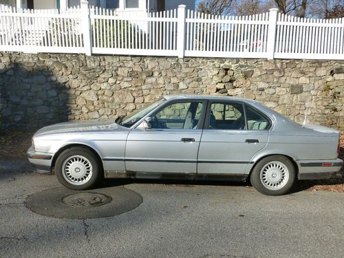 1990 bmw 525i   runs fantastic