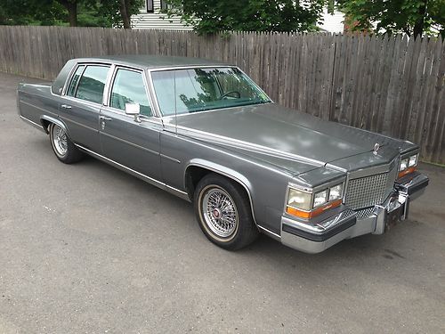 One owner fleetwood brougham factory wire wheels leather!