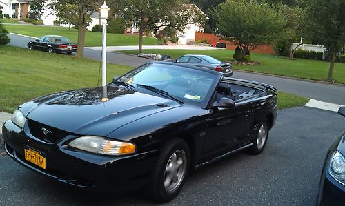 1996 ford mustang gt convertible 2-door 4.6l co