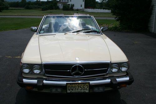 Mercedes benz convertible sl560 ivory dark brown interior 40500 original miles