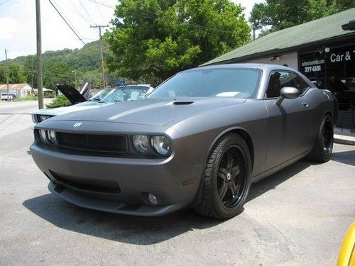 2010 dodge challenger srt8 west coast customs car 6 speed manual 2-door coupe