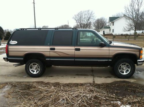 1999 chevy suburban