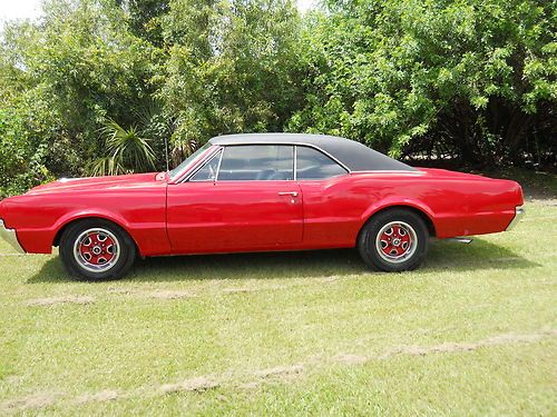 1966 oldsmobile cutlass  door hard top
