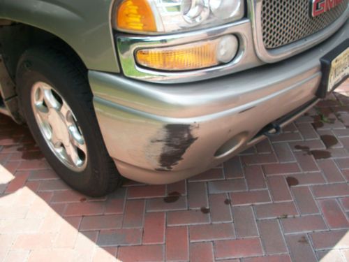 2003 GMC Yukon XL 1500 Denali 4-Door, image 4