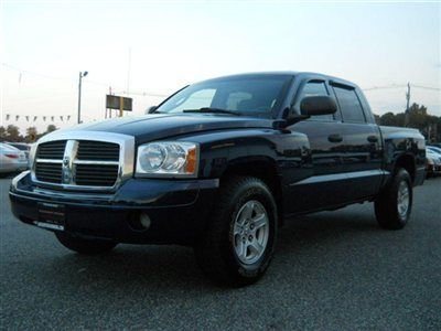 We finance! quad cab slt 4x4 v8 alloys cd tow pkg 1owner carfax certified!